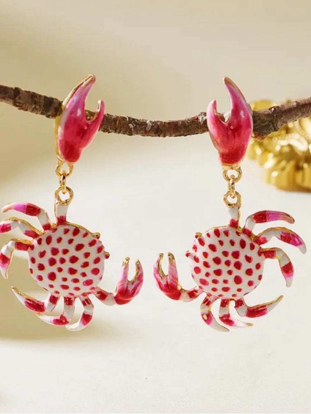 Playful Crab Dangle Earrings - Women Jewelry - Picture 3 of 4
